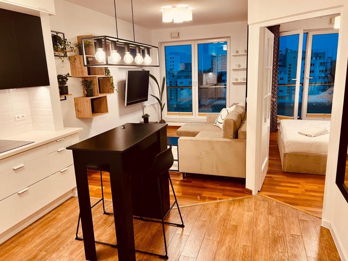 Jardin Apartment Ursynow Warsawa Bagian luar foto